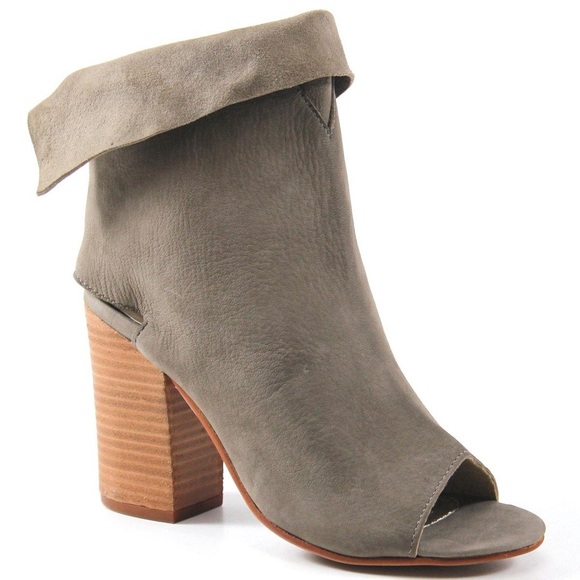 Diba True Idaho City Bootie - Picture 7 of 7